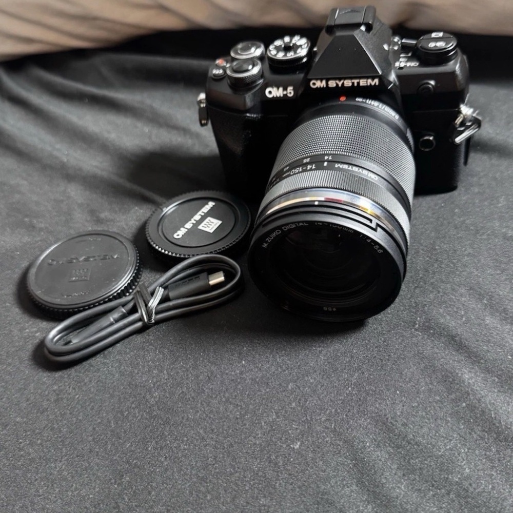 Black Camera with Lens Kit